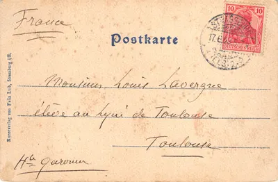 Strasbourg — widok ulicy du Dôme z budynkiem Dôme i katedrą — wydawca Kunstverlag von Felix von Lübb, Strasbourg — Rewers