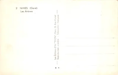 Les Arènes — amphithéâtre antique à Nîmes — éditeur YVON — Verso