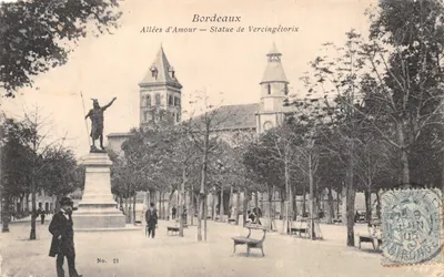 Bordeaux — Allées d'Amour — Statue de Vercingétorix, éditeur HAIN (No. 21)