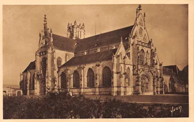 Bourg (Ain) — Église de Brou — Vue d'ensemble — Éditions d'Art YVON, Paris