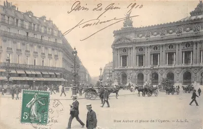 Rue Auber et place de l'Opéra — vue de l'Opéra Garnier et du Grand Hôtel — J.L.C