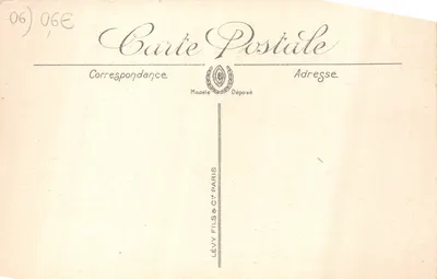 Le Port et la Pointe des Fourmis — vue du port avec quai et bâtiments — éditeur LL — पीछे