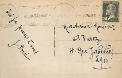LOURDES - Monument aangeboden door de Bisdom van Cambrai — Achterkant