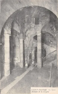 Saint-Victor — Atrium de la Crypte — Cl. Lézer