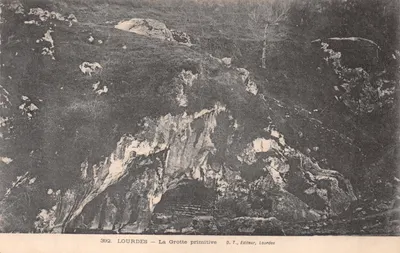 Lourdes — La Grotte primitive — D. T., Editeur, Lourdes, n° 392