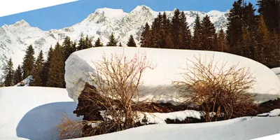 Châlet d'alpage — sa campagne neigeuse — Minicolor
