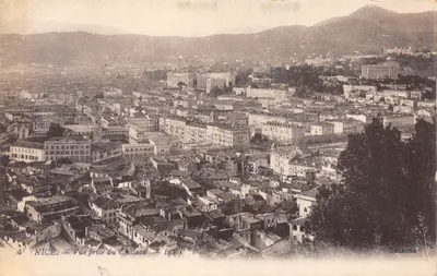 NICE — Vue prise du Château — Selecta