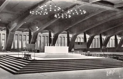 Basilique Souterraine — Lourdes — éditeur Edlux