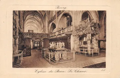 Église de Brou. Le Chœur — intérieur gothique avec autel et retable sculpté — éditeur Librairie Jeanne d'Arc, n°5