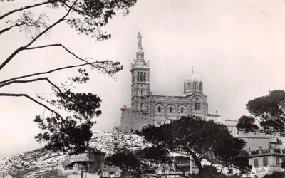 Basilique Notre-Dame-de-la-Garde — Marseille — éditeur TARDY