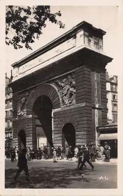 Porte Saint-Martin — arc monumental avec sculptures — éditeur A. Leconte, Paris