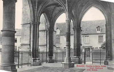 Beaune - Porche de Notre Dame, Style Gothique XIVe Siècle — éditeur Ronco Frères, Beaune