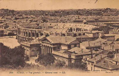 Nîmes — Vue générale — Colisée et ville — Édition Thibaut Eclair SELECTA n°104