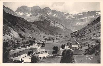 Gavarnie — Le Cirque vu du Village — Edition Photo Quinault, Lourdes