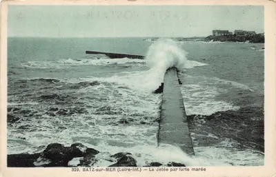 Batz-sur-Mer (Loire-Inf.) — La Jetée par forte marée — F. Chapeau éditeur Nantes n°329