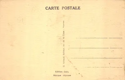 Vannes (Morbihan) — Vue générale - Les Jardins - La Tour du Connétable et la Cathédrale — Gaby — Verso
