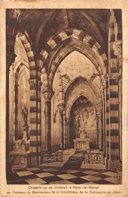 Chapelle de la Colombière à Paray-le-Monial — intérieur gothique avec chevalet et autel — éditeur imprimeur non visible