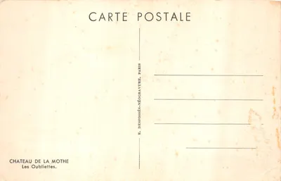 Castelo de La Mothe — Sala de escavação com ossos — editor E. Desposés-Néogravure, Paris — Verso
