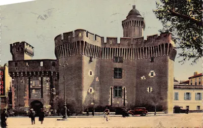 Le Castillet — Tour de la cité — Imprimerie Combien, Macon