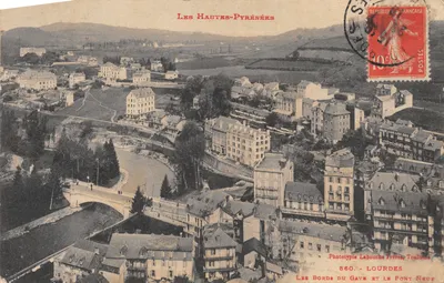 Lourdes — Les bords du Gave et le pont Neuf — Phototypie Labouche Frères, Toulouse