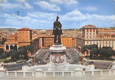 Piazza Venezia — Monument à Vittorio Emanuele II — éditeur Officine Grafiche Ricordi S.p.A. Milano, n° 36
