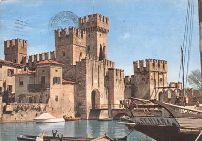 Castello di Sirmione — vue du château sur le lac de Garde — éditeur Riccardi S.p.A. Milano