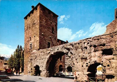 Aoste — Portes Prétoriennes — Ed. Ris. F.lli Enrico - Ivrea