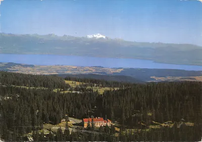 Hôtel-Restaurant du Marchairuz — vue aérienne du Lac Léman et du Mont Blanc — éditeur Colorphoto Edition Deriaz Baulmes, n° 12308