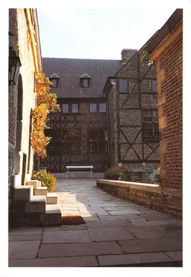 Liège — Le Musée d'architecture — éditeur Éditions Territoires, n° C-1g/560