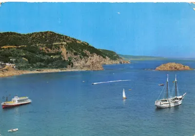 Côte de la Costa Brava — vue de la baie avec bateaux — éditeur 'CASA DE MAR' et n° 1546