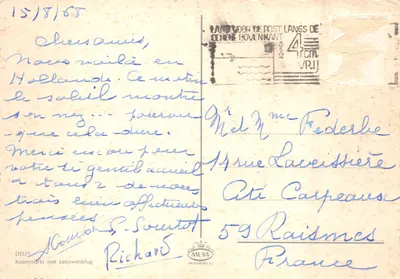 Delft — pont sur un canal avec voiture rouge — éditeur MUVA VALKENBURG (L.) — पीछे