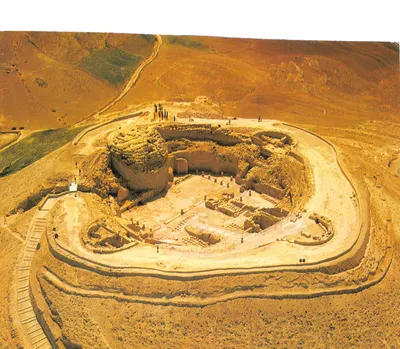 Ruines de Hérodiome — forteresse sur une colline dominant le désert judéen — éditeur PALPHOT HERZLIA, n° 9435