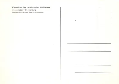 Cuisine de maison d'ostfriesie — intérieur d'une cuisine traditionnelle avec cheminée et buffet — éditeur : Niedersächsisches Freilichtmuseum — पीछे