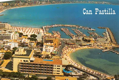 Can Pastilla — vue aérienne du port et de la plage — Éditions Palma