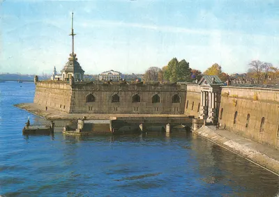 Pétersbourg — Forteresse des Saints-Pierre-et-Paul — éditeur « Sovetskaya Rossia », n° IZO-422