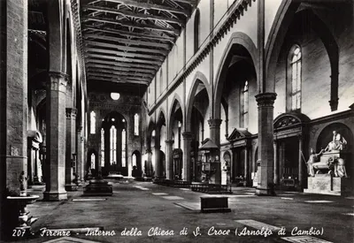 Intérieur de la Chiesa di S. Croce — éditeur MAGIT, n° 207