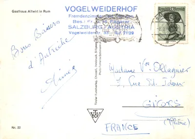 Gasthaus Altwirt in Rum — bâtiment traditionnel alpin orné de motifs et de fleurs, avec trois personnages en costume local — éditeur Vogelweiderhof, n° 22 — पीछे