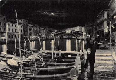 Venise — Canal Grande et Pont du Rialto — Éditeur Standa, n° 18