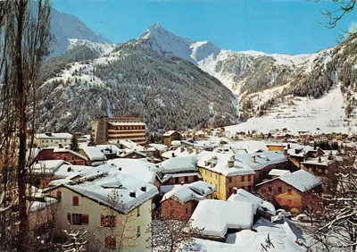 Courmayeur — panorama hivernal avec l'hôtel en arrière-plan — Brunner & C. n° 604-080