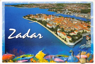 Zadar — vue aérienne de la ville côtière — éditeur Viza Zagreb