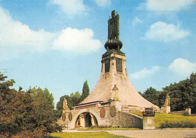 Monument de la bataille d'Austerlitz — Slavkov u Brna — éditeur Vydavatelství Press-Ofoto Praha