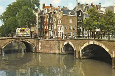 Amsterdam/Hollande — La Keizersgracht aux sept ponts — éditeur Euro Color Cards, n° 742