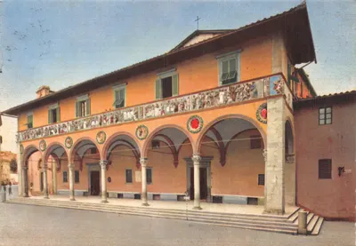 Pistoia - Ceppo Hospital — facade decorated with frescoes and columns — RICORDI Officine Grafiche S.p.A. Milano