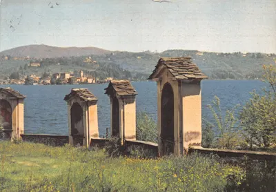 Lac d'Orta — Vue des chapelles sur le lac — RICORDI Officine Grafiche S.p.A. Milano