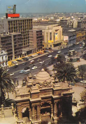 Vue de Santiago — Arc de triomphe du Cerro Santa Lucía — éditeur Coda y Cía. - Viña del Mar