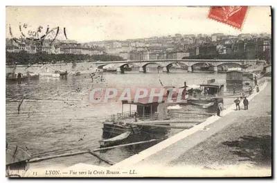 LYON — Vista em direção à Croix Rousse — LL.