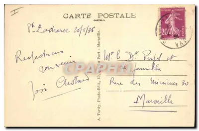 Saint-Zacharie (Var) — Hotel Château de Mont-Vert — Estátua no Parque — Verso