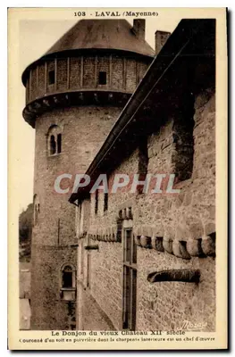 O Donjon do Velho Castelo — Século XII — Moraze, n° 103