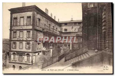 LE PUY-en-VELAY — Hotel-Dieu — Apteka Hotel-Dieu