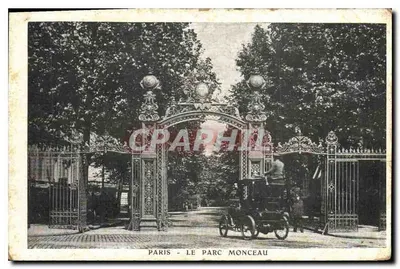 Paryż - Park Monceau — wejście ozdobne, stara karetka — Imp. N. Schweizer & Cie, Paryż